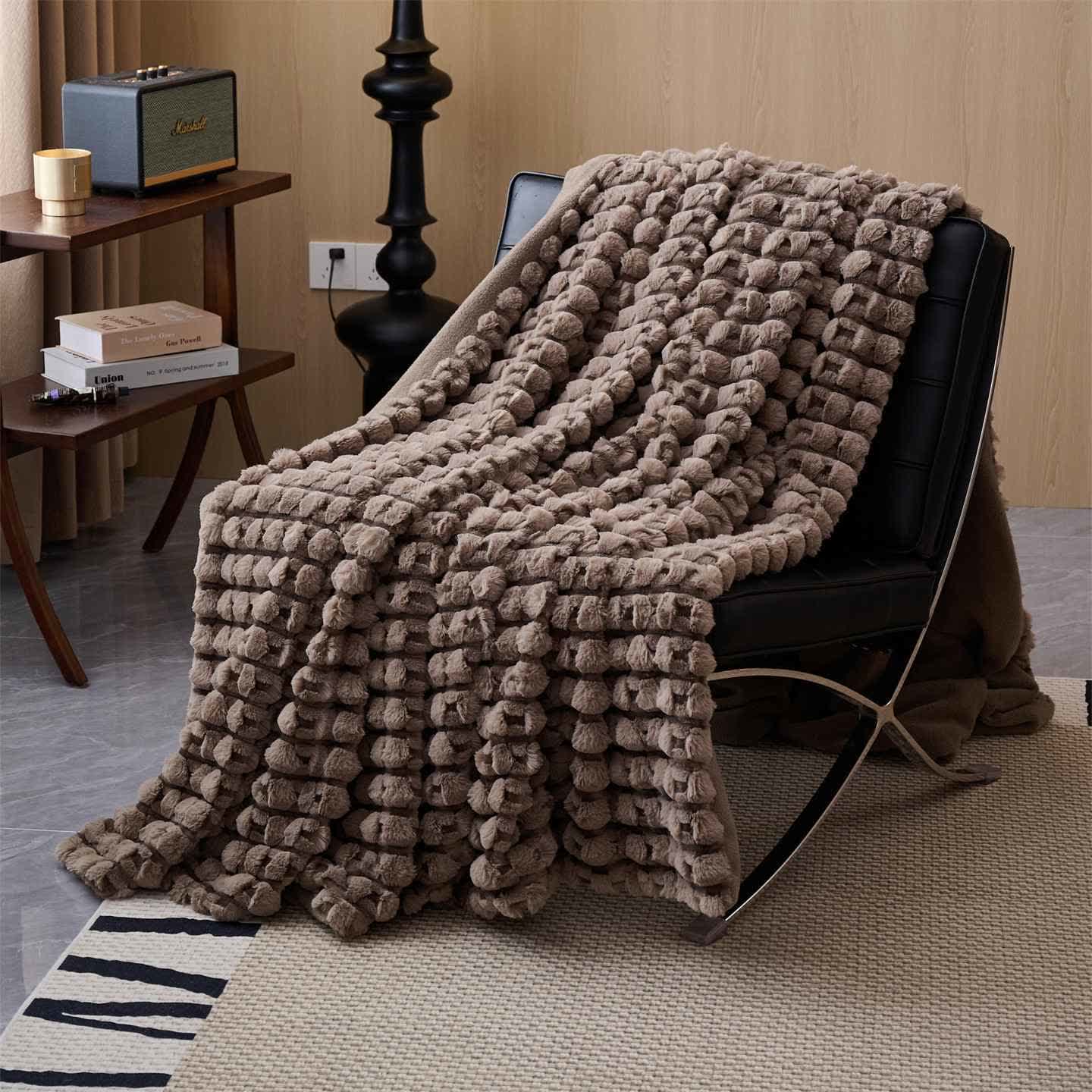 Moderna e lussuosa coperta in pile - Marrone - Matrimoniale - image 14