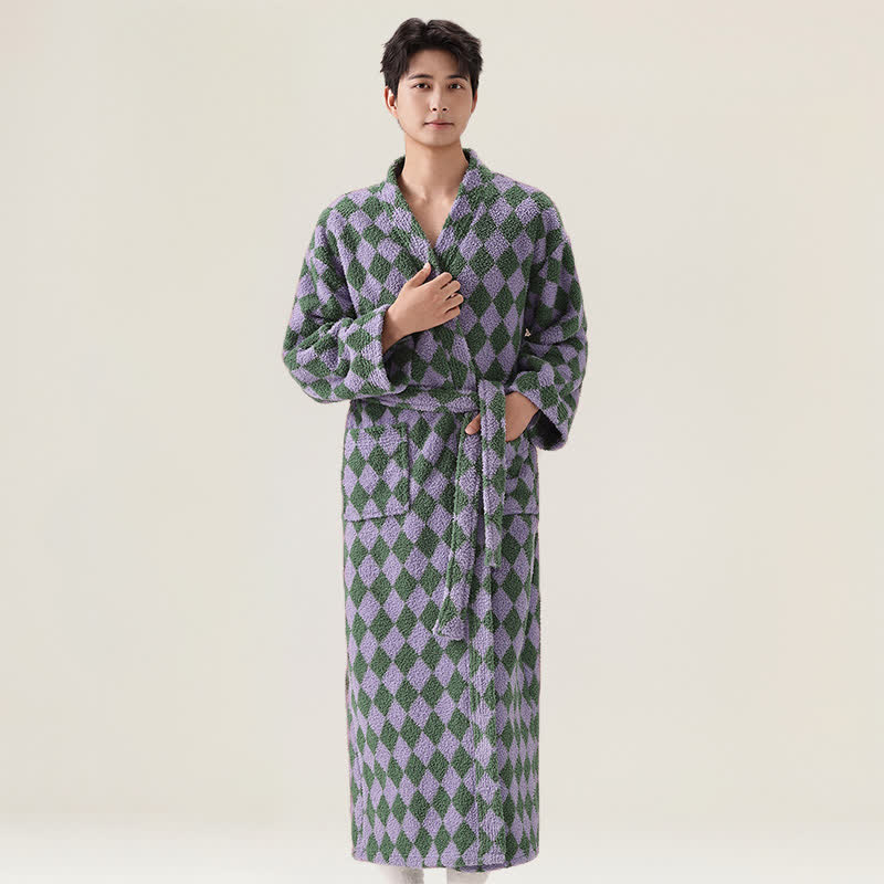 Accappatoio unisex in peluche con motivo a rombi - image 8