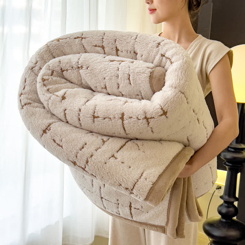 Coperta in peluche semplice e moderna Ownkoti - Bianco e cammello - Matrimoniale - image 5