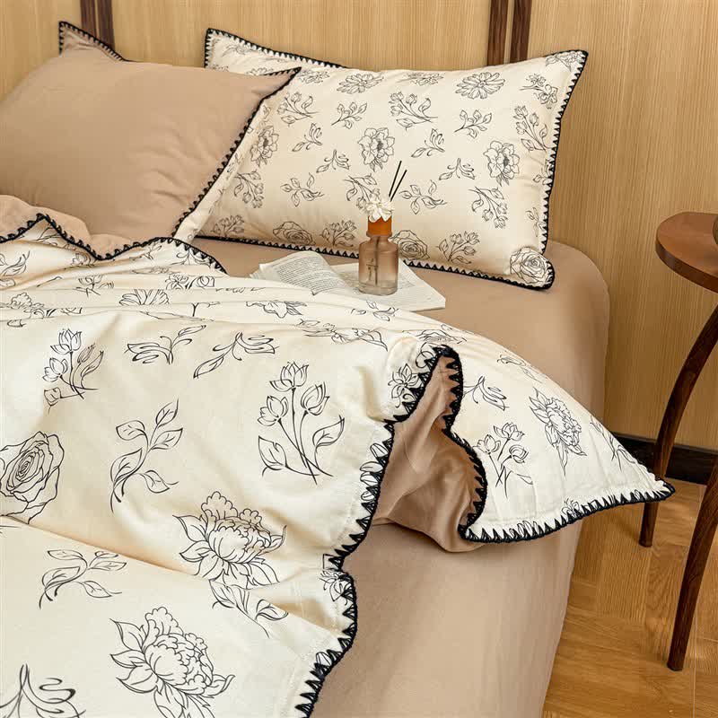 Set di biancheria da letto in cotone spazzolato con motivo floreale Line-Art - image 1
