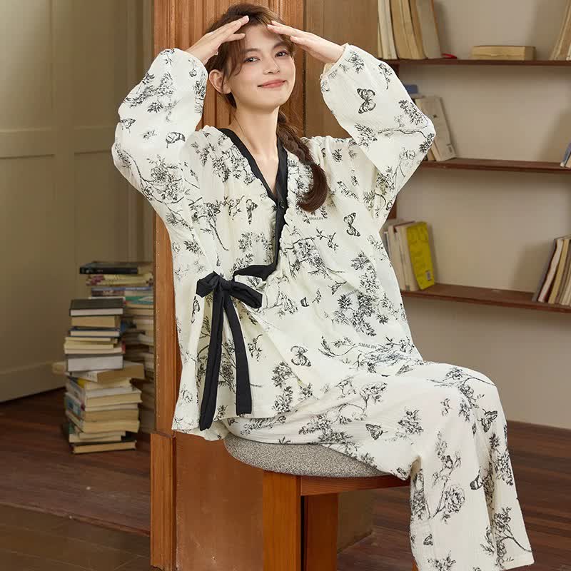 Set da salotto con farfalle floreali e inchiostro orientale - image 3