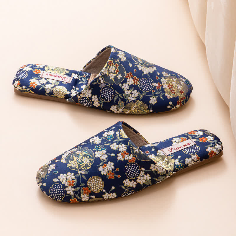 Pantofole da casa in raso ricamato in stile Chinoiserie - Blu navy - 2XL - image 14