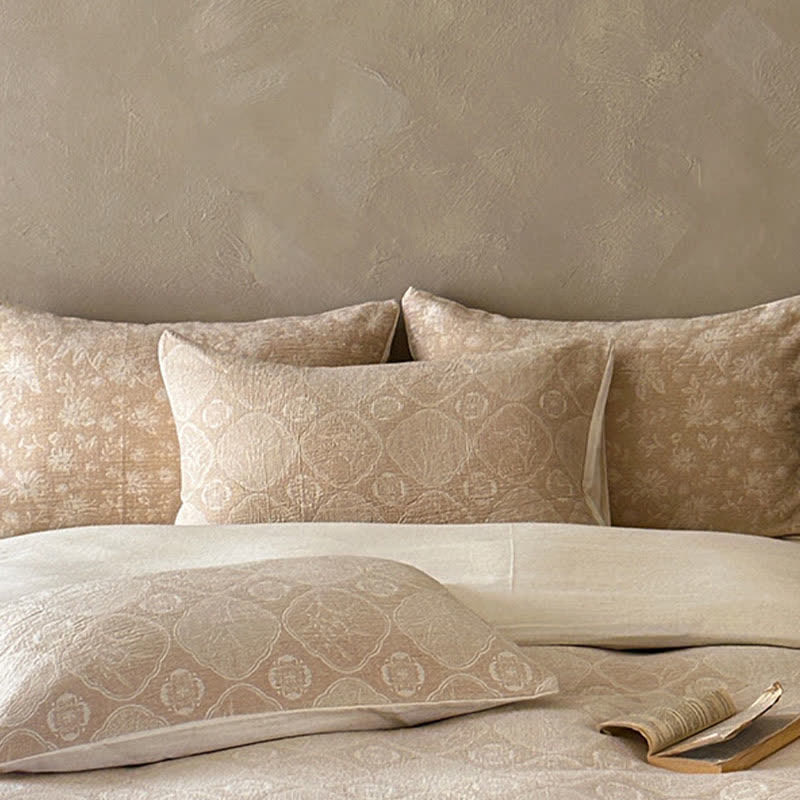 Set di biancheria da letto in cotone jacquard con motivo geometrico floreale color cammello. - image 3