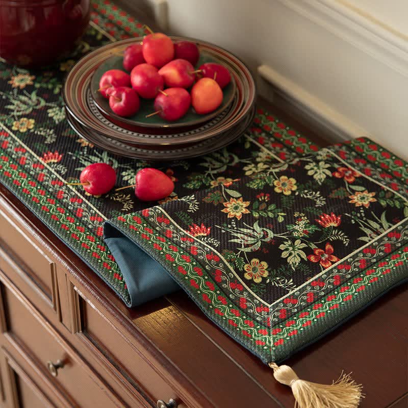 Runner da tavola vintage con nappe floreali e a foglie - image 3