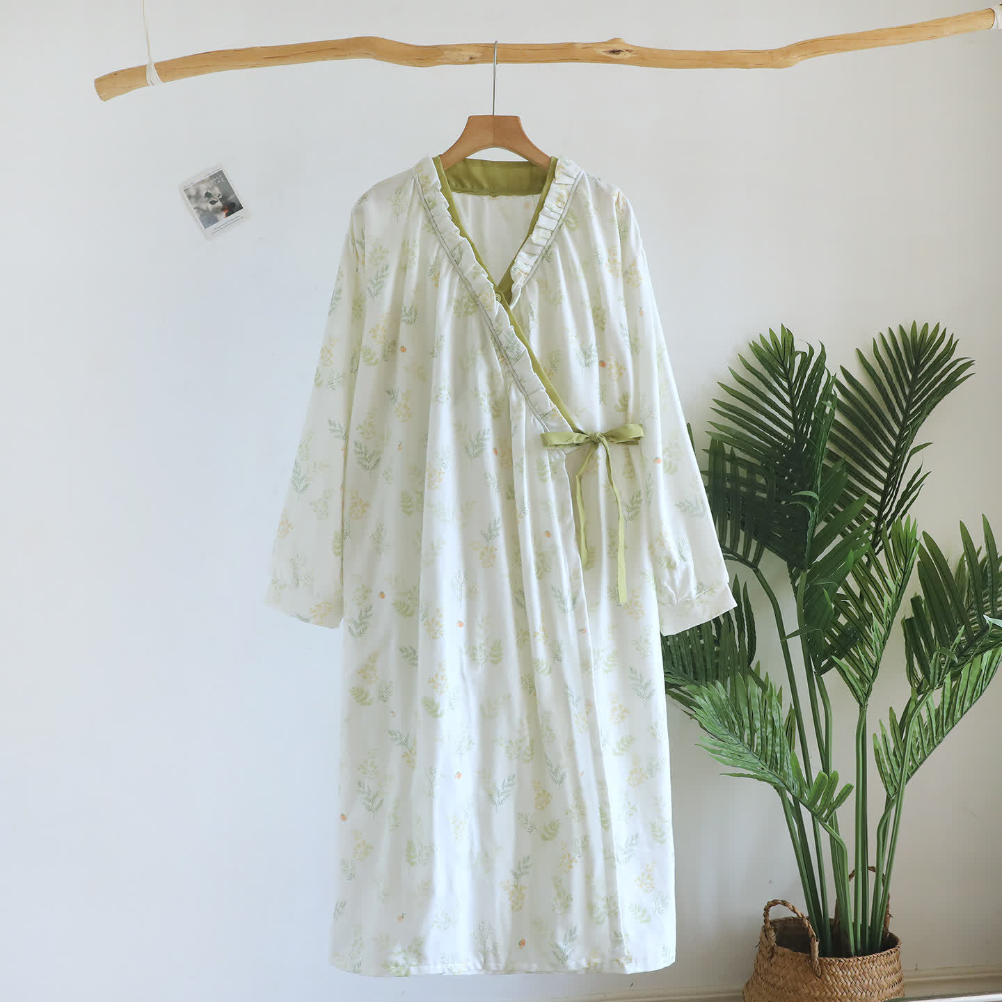 Abito Yukata in garza di cotone con motivo erbario forestale - Beige - Manica lunga - L - image 10