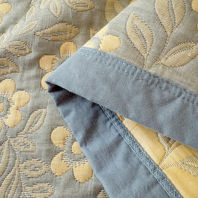 Coperta trapuntata a 3 strati in mussola di cotone con motivo floreale - image 12