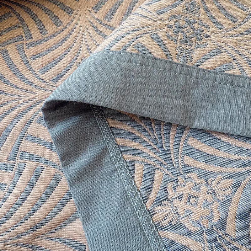 Coperta/trapunta geometrica reversibile a 3 strati in jacquard - image 13