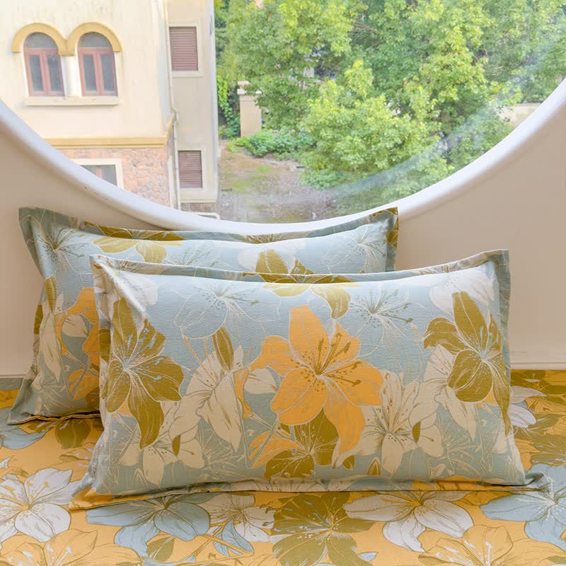 Set di 4 lenzuola in doppia garza di cotone con motivo floreale a gigli. - image 3