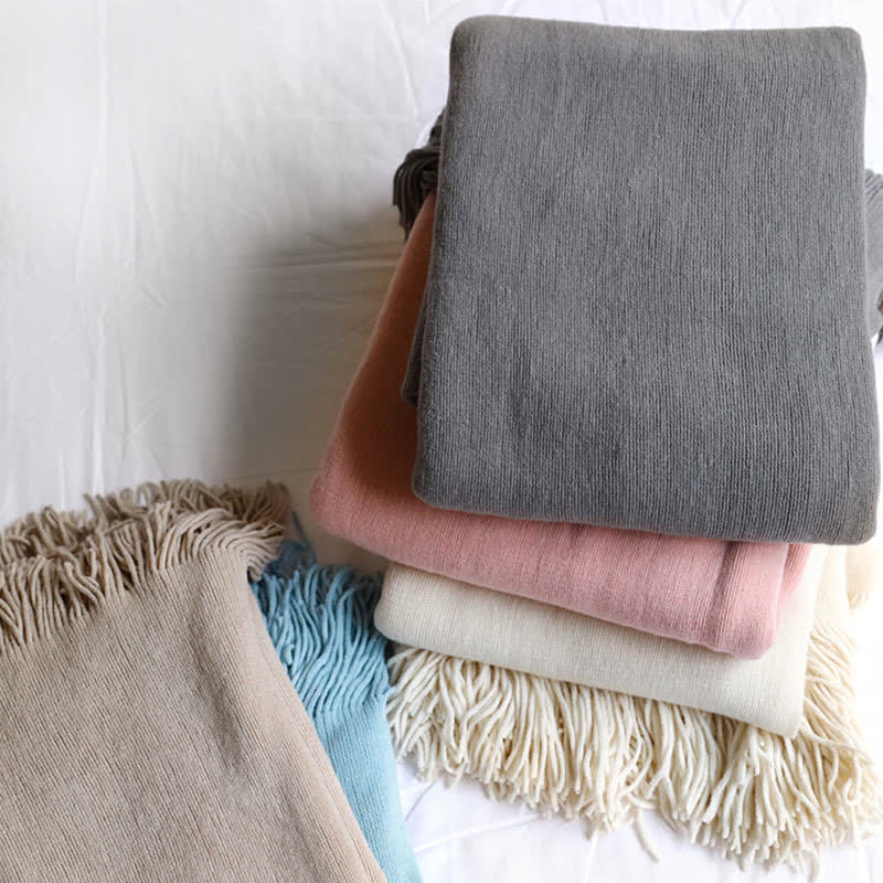 Coperta semplice con nappe in tinta unita