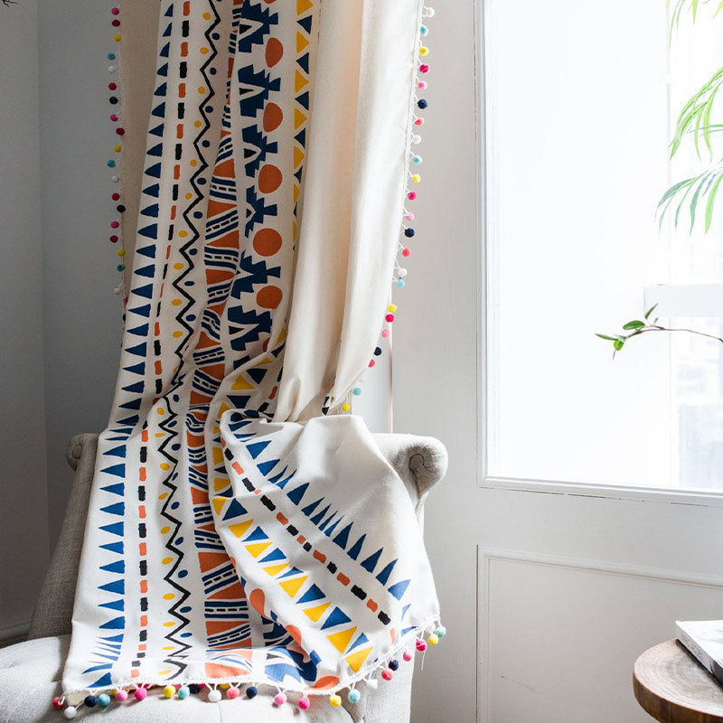 Tenda geometrica colorata Boho Ownkoti con nappa