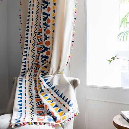 Tenda geometrica colorata Boho Ownkoti con nappa