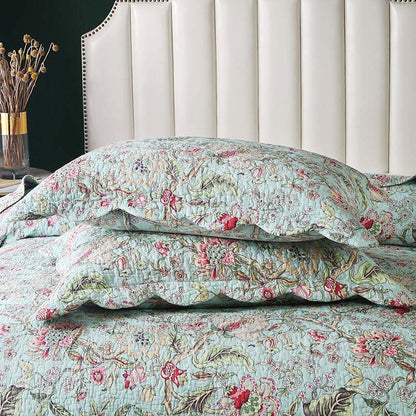 Trapunta a fiori vintage con federe