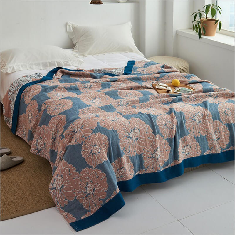 Trapunta reversibile leggera in cotone Peony