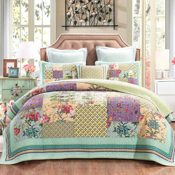 Trapunta floreale patchwork boho con federe