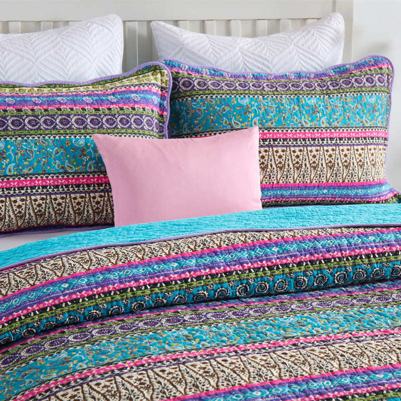 Trapunta in stile jacquard a righe con federa