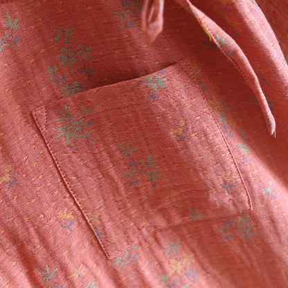Pigiama con accappatoio comodo e largo in cotone floreale