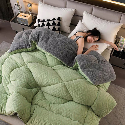 Coperta invernale spessa in Sherpa con anima trapuntata