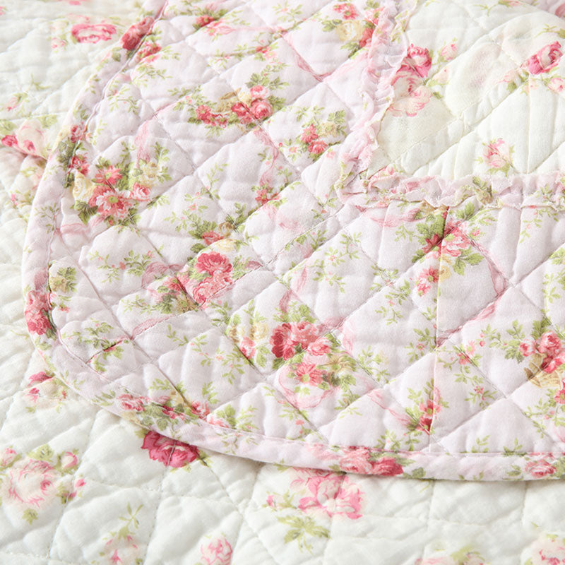 Trapunta in puro cotone morbido con patchwork pastorale