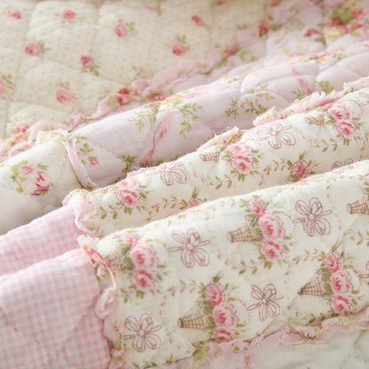 Trapunta in puro cotone morbido con patchwork pastorale