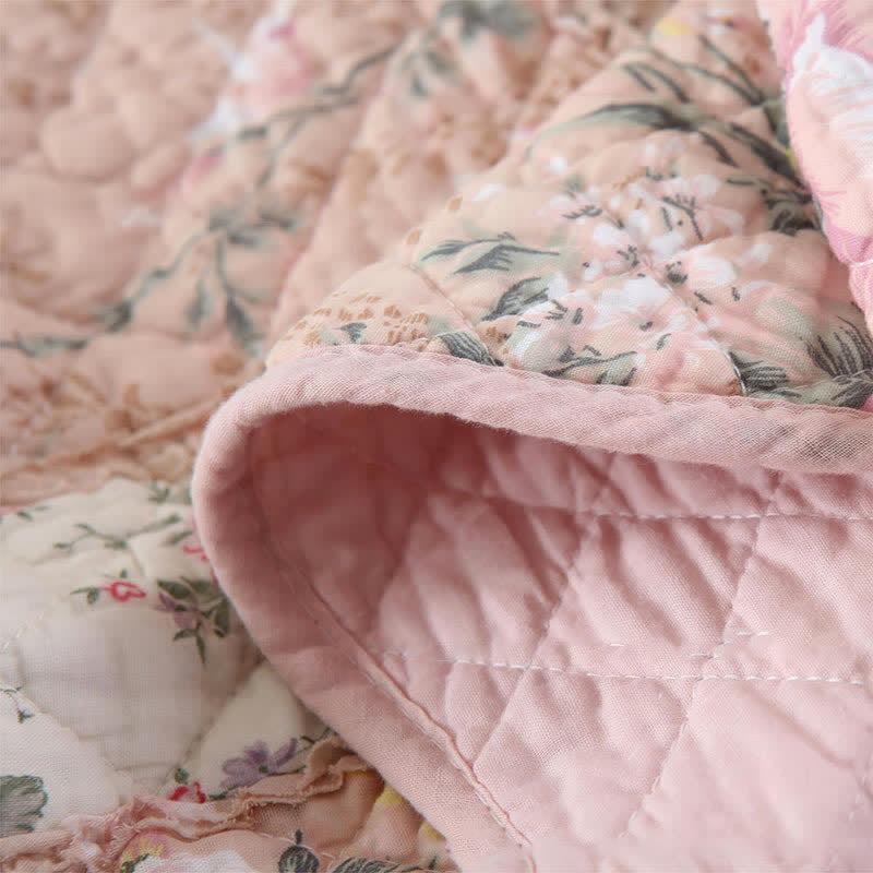 Trapunta in puro cotone morbido con patchwork pastorale