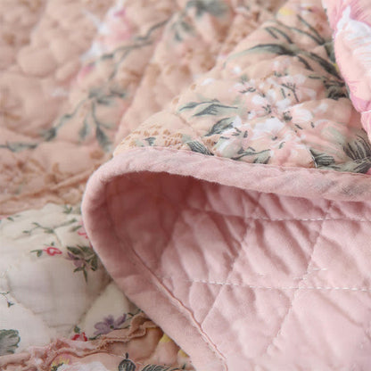 Trapunta in puro cotone morbido con patchwork pastorale