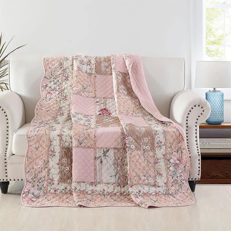 Trapunta in puro cotone morbido con patchwork pastorale