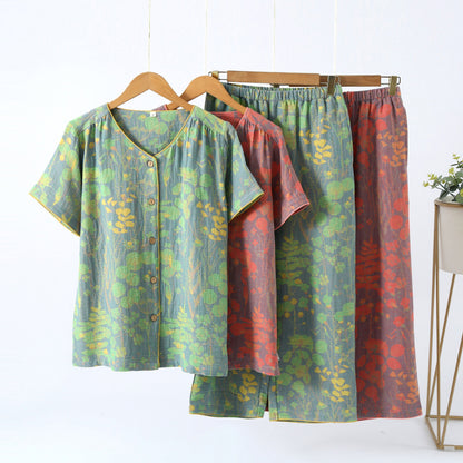 Completo da casa con pantaloni a maniche corte