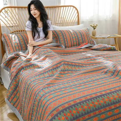 Trapunta estiva con motivo geometrico retrò jacquard