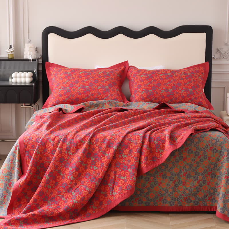 Trapunta reversibile in garza di cotone jacquard floreale