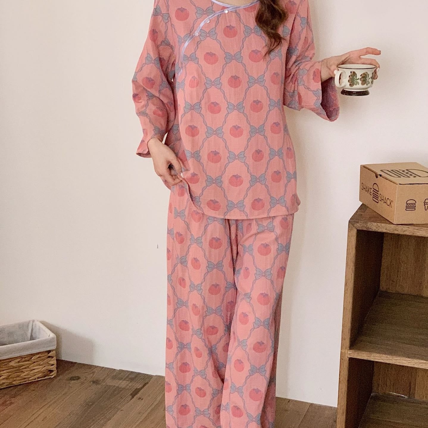 Pigiama in cotone jacquard tinto in filo color cachi