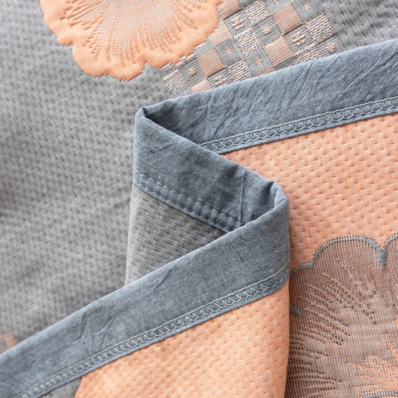 Trapunta in cotone a tre strati con motivo a foglie di ginkgo in jacquard