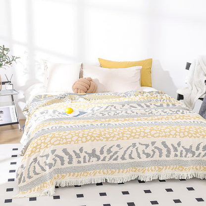 Trapunta con nappe in garza di puro cotone con stampa leopardata