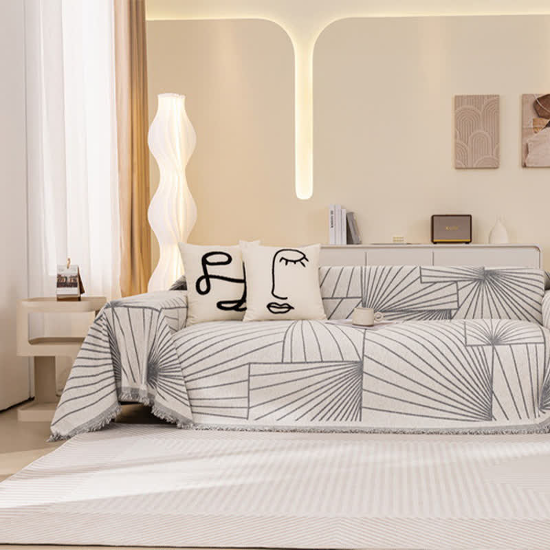 Copridivano in ciniglia con linee astratte moderne
