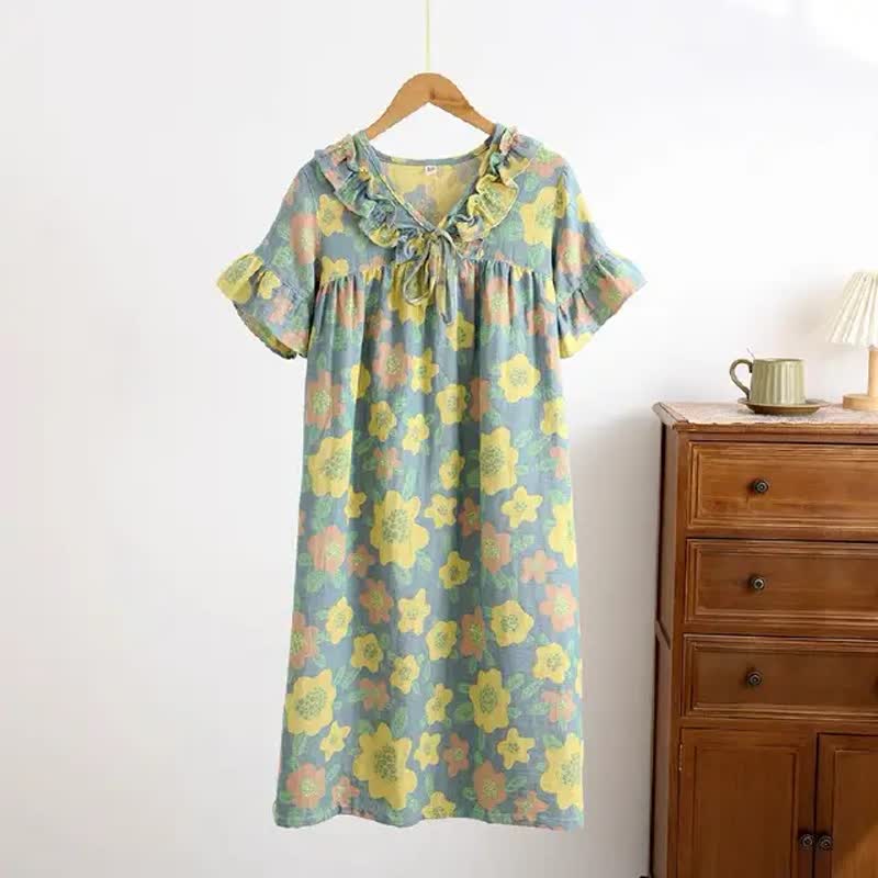 Graziosa camicia da notte floreale traspirante in puro cotone