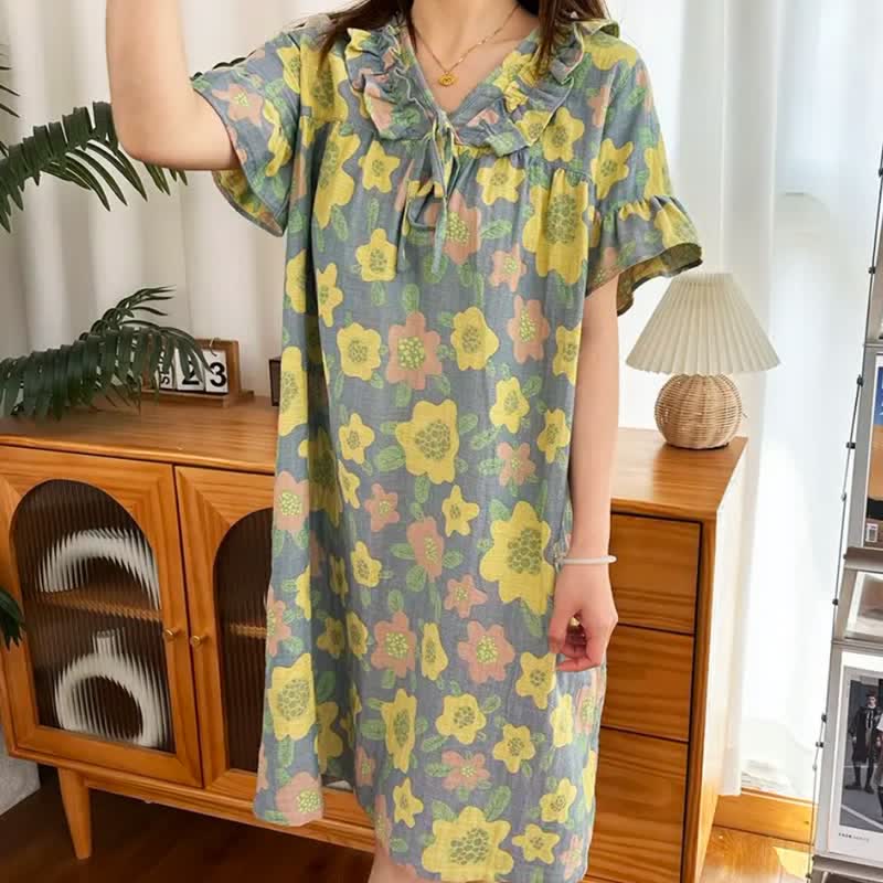 Graziosa camicia da notte floreale traspirante in puro cotone
