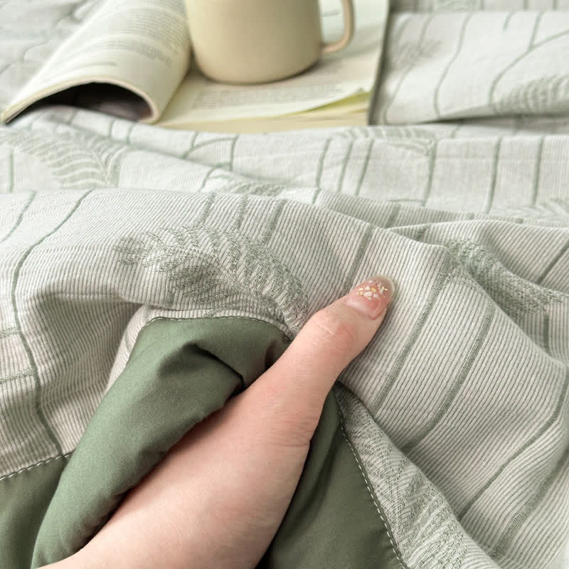 Biancheria da letto leggera in garza di cotone con foglie rustiche