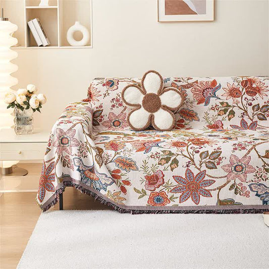 Copridivano morbido con nappe floreali rustiche