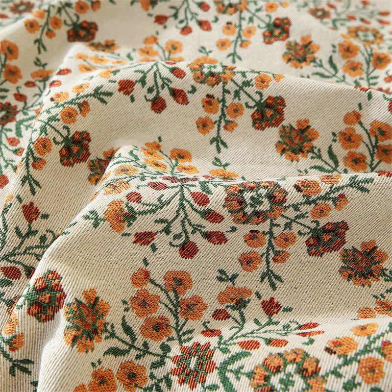 Copridivano con volant in jacquard Plum Blossom