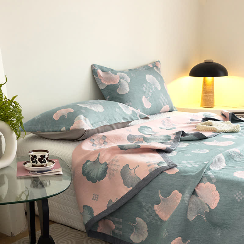 Trapunta in cotone a tre strati con motivo a foglie di ginkgo in jacquard