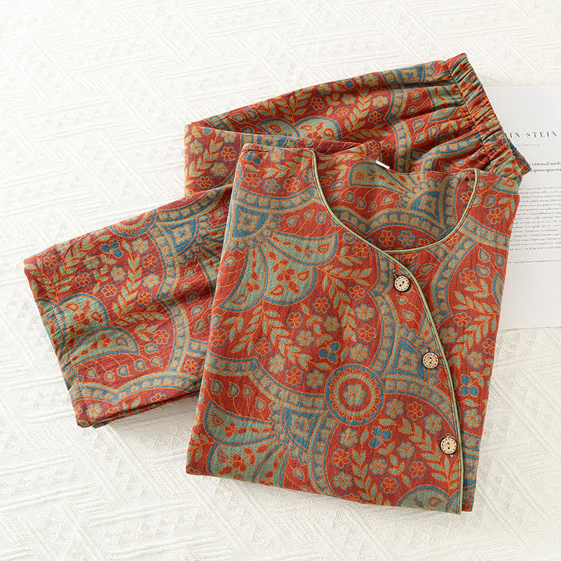 Completo da casa vintage in jacquard con scollo rotondo