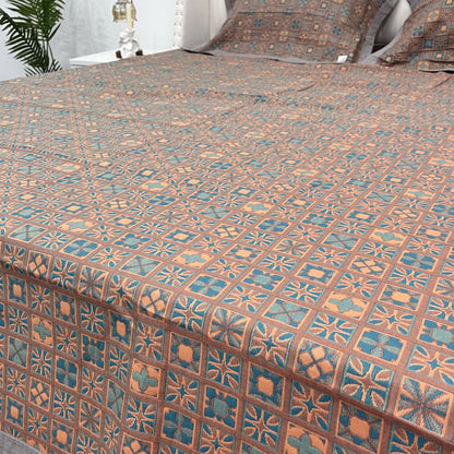 Trapunta reversibile in puro cotone a quadri e fiori