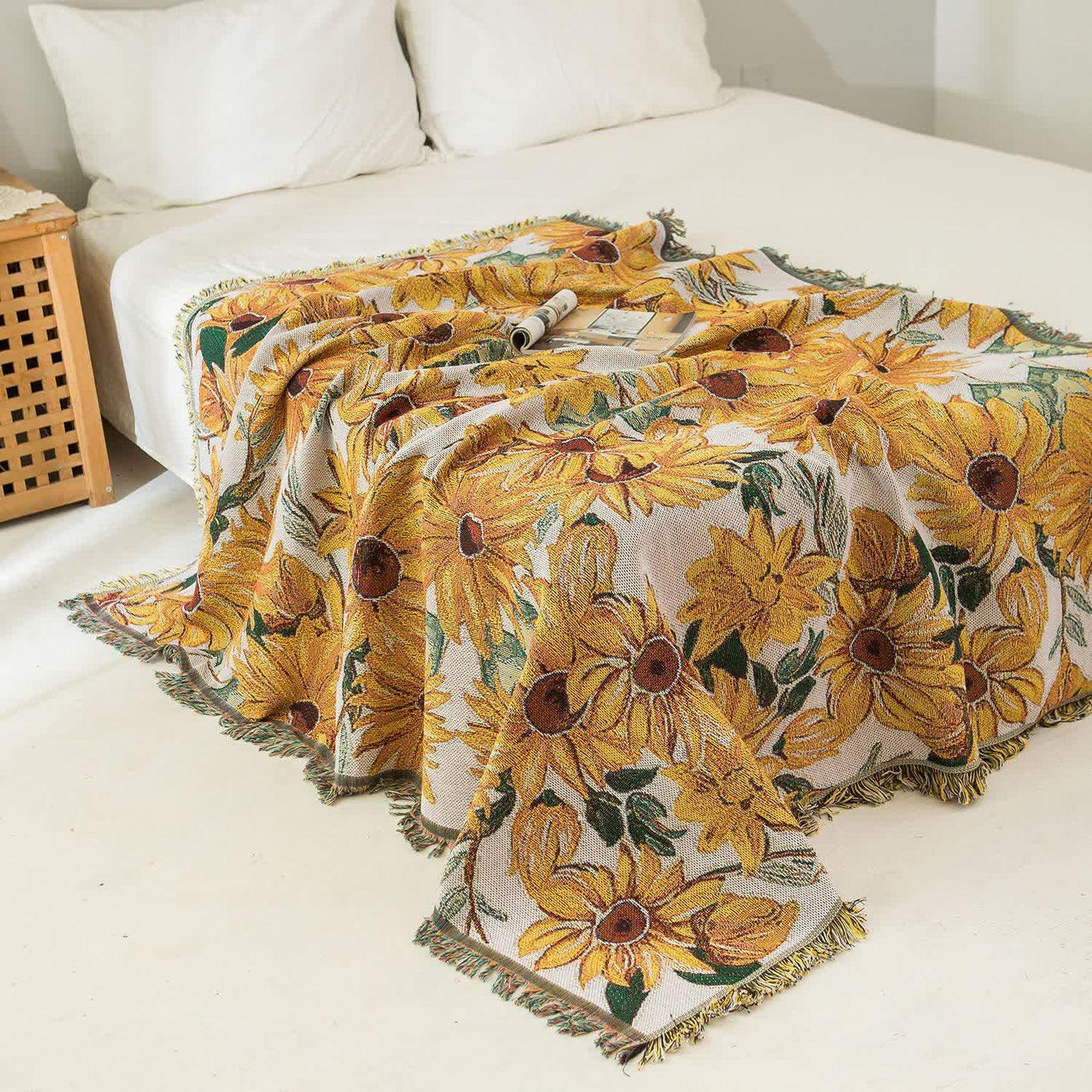 Arazzo con nappe di girasole rurale