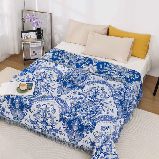 Trapunta leggera con nappa in cotone Paisley retrò