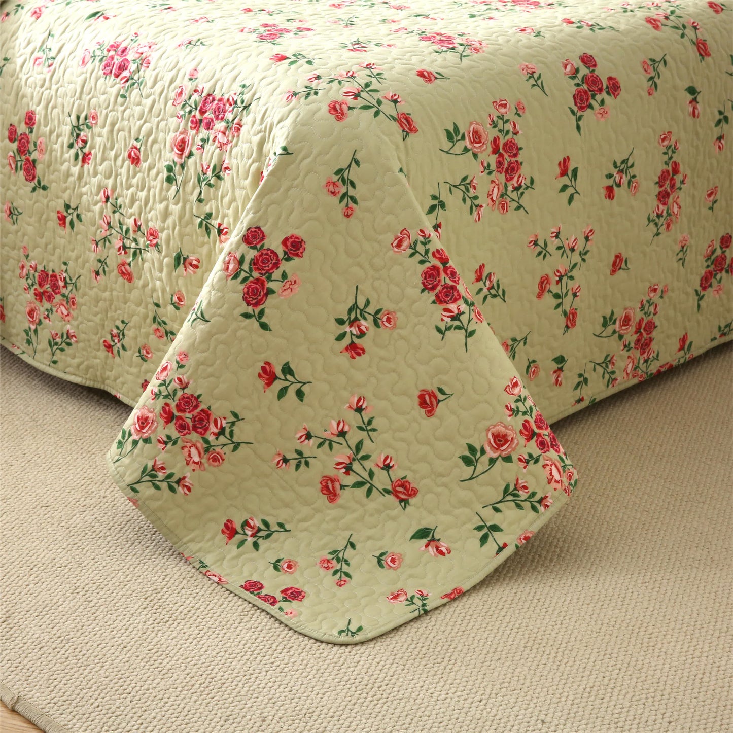 Elegante biancheria da letto trapuntata in cotone con motivo a rose