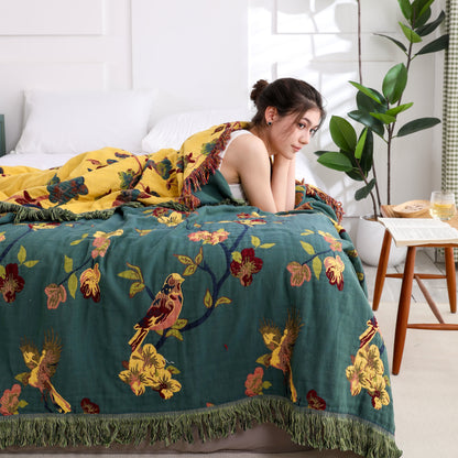 Trapunta reversibile con nappe in cotone floreale Magpie