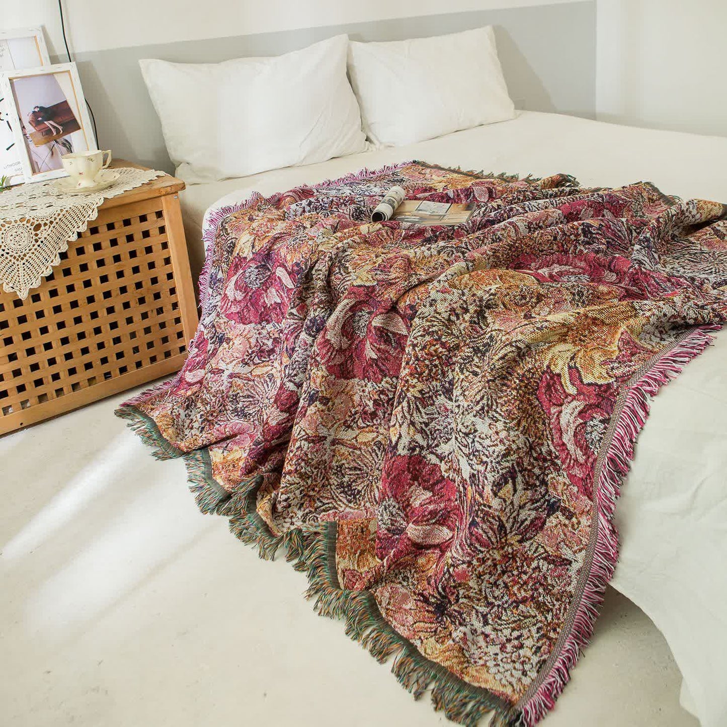 Coperta decorativa con nappa pastorale retrò