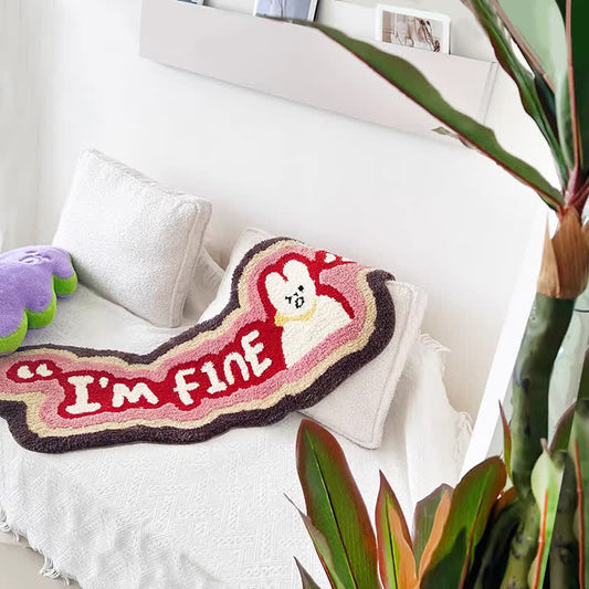 Tappeto trapuntato con coniglio dei cartoni animati "I 'M FINE"