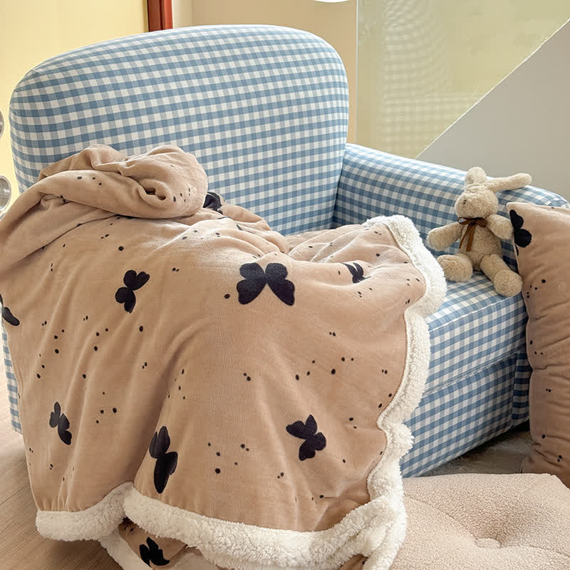 Coperta rustica in sherpa con farfalla