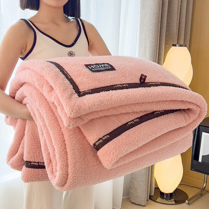 Coperta in pile soffice e dallo stile semplice