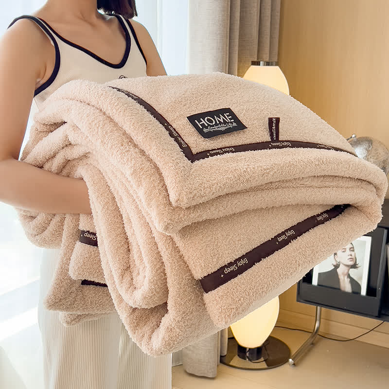Coperta in pile soffice e dallo stile semplice